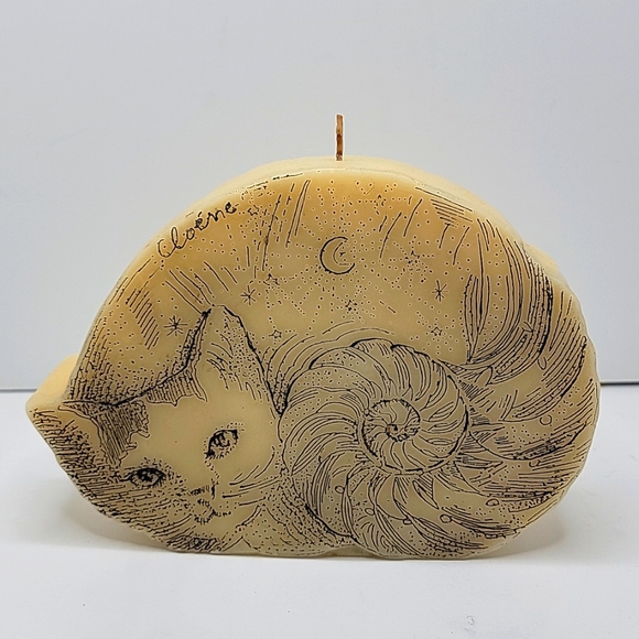 VTG | celestial Kitty candle | cream